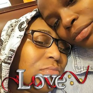 Meet your Posher, Cee